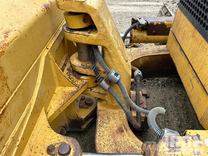 CAT D6N XL Paletli dozerler