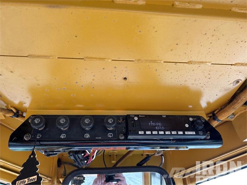 CAT D6N XL Paletli dozerler