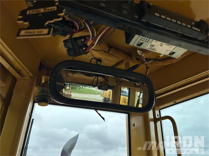 CAT D6N XL Paletli dozerler