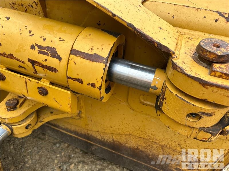 CAT D6N XL Paletli dozerler