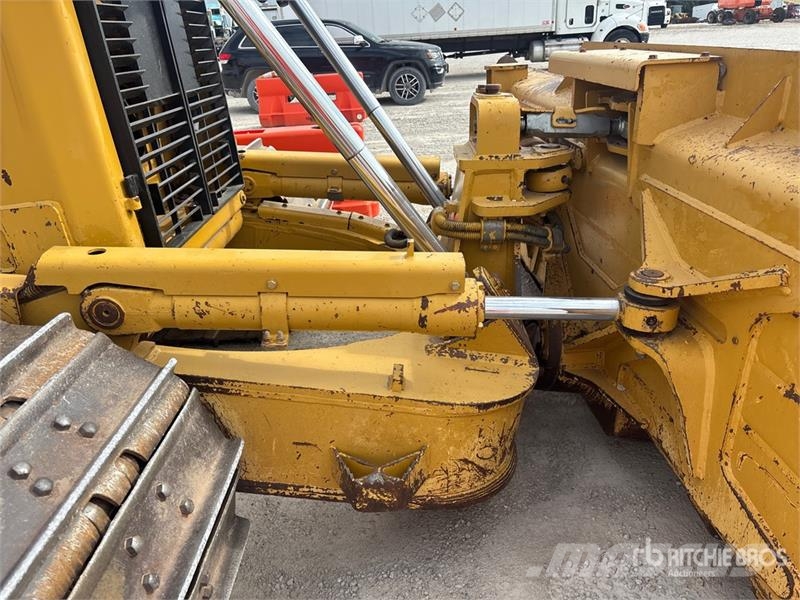 CAT D6T LGP Crawler Dozer ブルドーザー