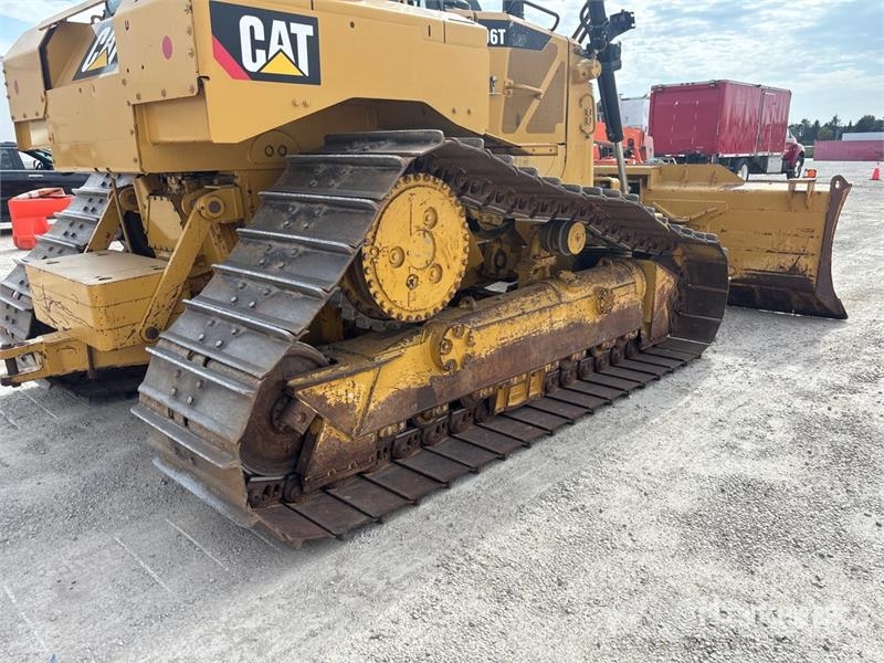 CAT D6T LGP Crawler Dozer ブルドーザー