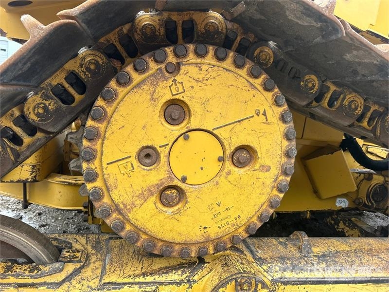 CAT D6T LGP Crawler Dozer Гусеничні бульдозери