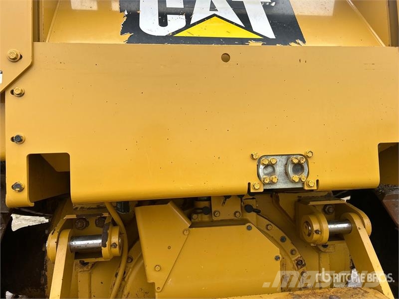 CAT D6T LGP Crawler Dozer Гусеничні бульдозери