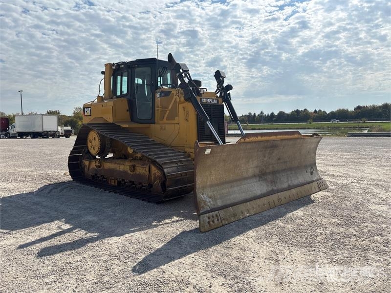 CAT D6T LGP Crawler Dozer ブルドーザー