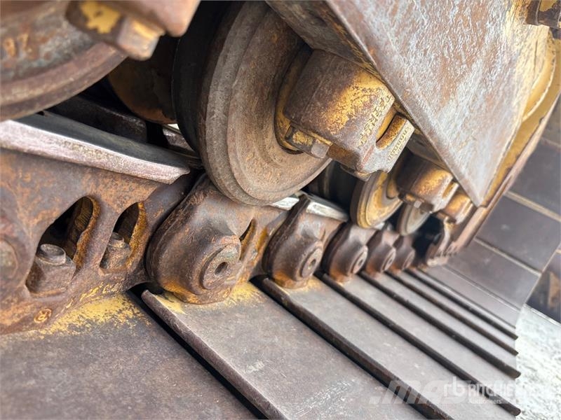 CAT D6T LGP Crawler Dozer ブルドーザー