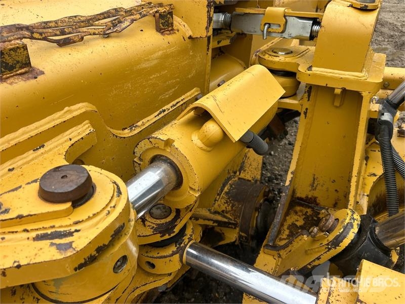 CAT D6T LGP Crawler Dozer Гусеничні бульдозери