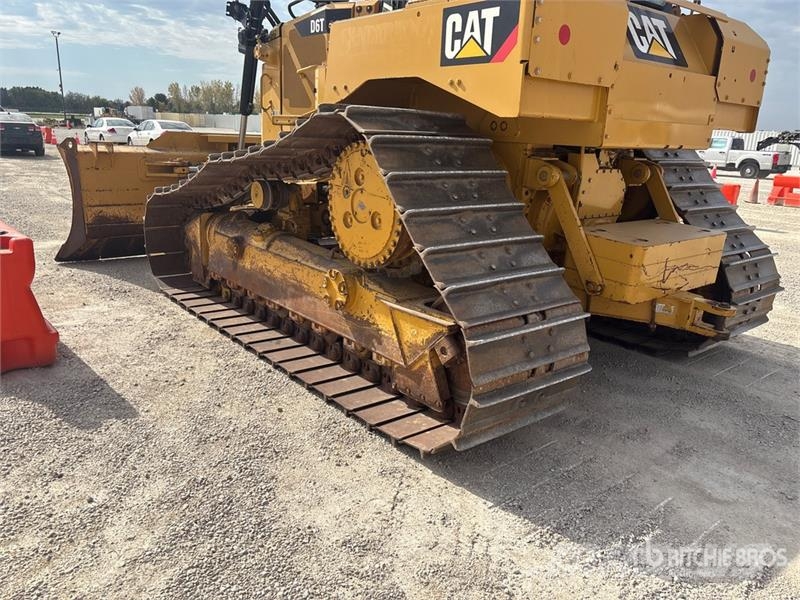 CAT D6T LGP Crawler Dozer ブルドーザー