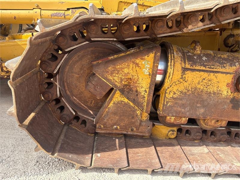 CAT D6T LGP Crawler Dozer ブルドーザー