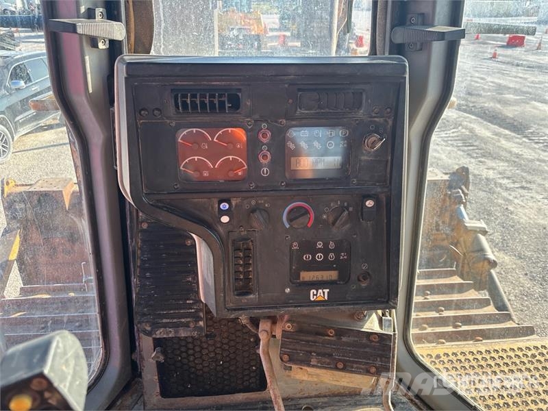 CAT D7R LGP Series II Crawler Dozer Kāpurķēžu buldozeri