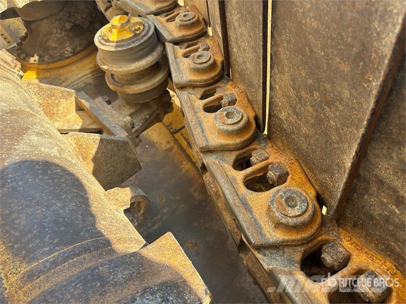 CAT D7R LGP Series II Crawler Dozer Kāpurķēžu buldozeri