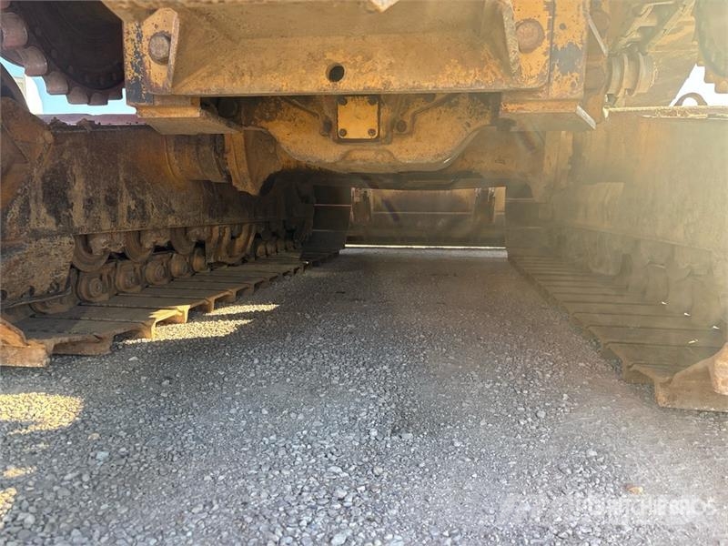 CAT D7R LGP Series II Crawler Dozer Kāpurķēžu buldozeri