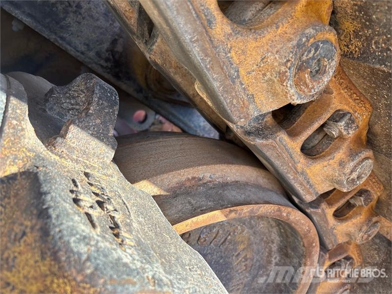 CAT D7R LGP Series II Crawler Dozer Kāpurķēžu buldozeri