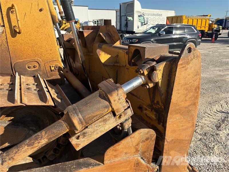CAT D7R LGP Series II Crawler Dozer Kāpurķēžu buldozeri