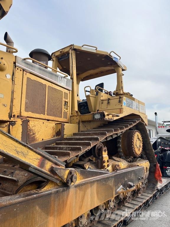 CAT D8R Pásové dozéry