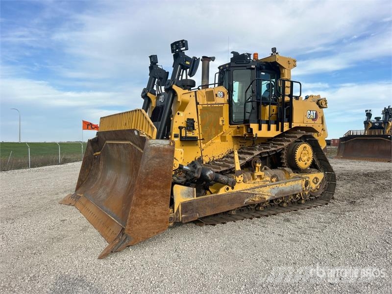 CAT D9 Crawler Dozer Bulldozer