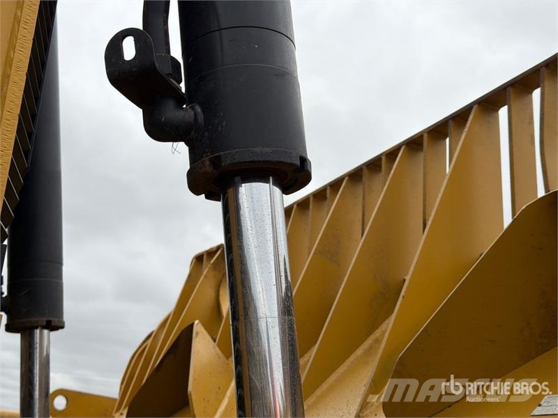 CAT D9 Crawler Dozer Bulldozer på larvebånd