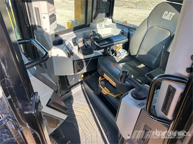 CAT D9 Crawler Dozer Rupsdozers