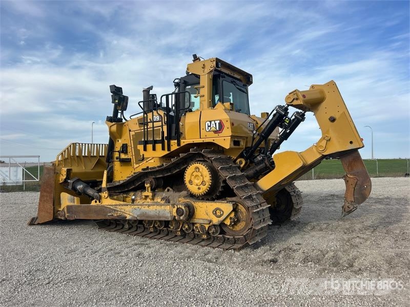 CAT D9 Crawler Dozer Bulldozer