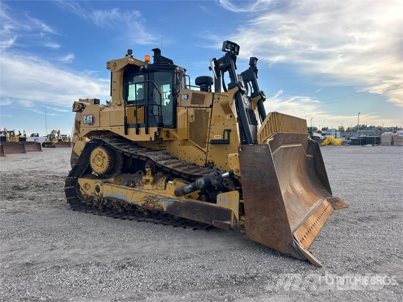 CAT D9 Crawler Dozer Bulldozer