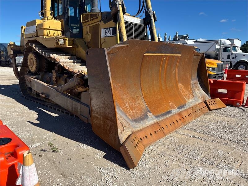 CAT D9R Buldozere pe senile