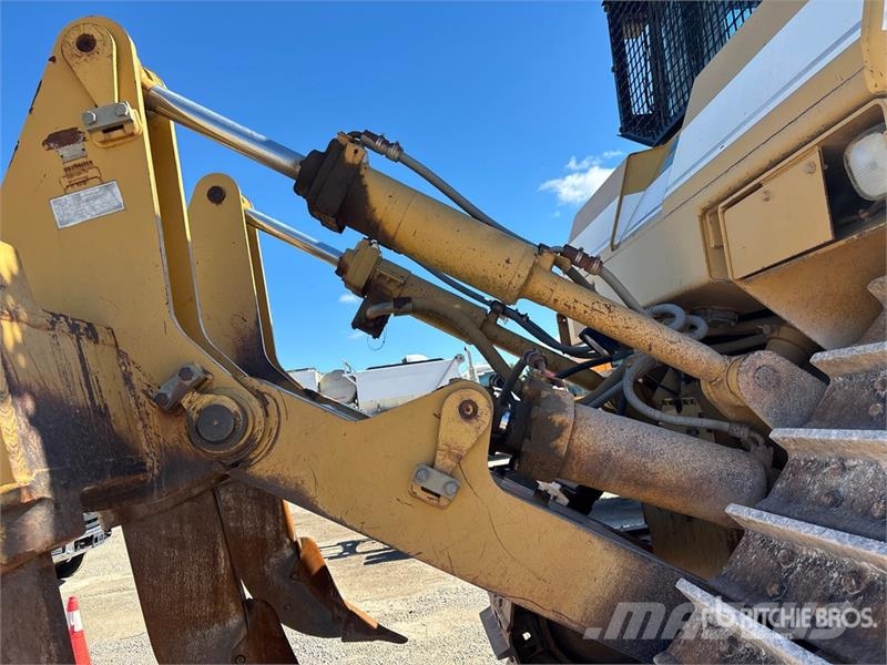 CAT D9R Buldozere pe senile