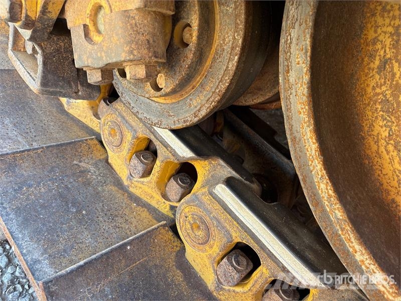 CAT D9R Buldozere pe senile