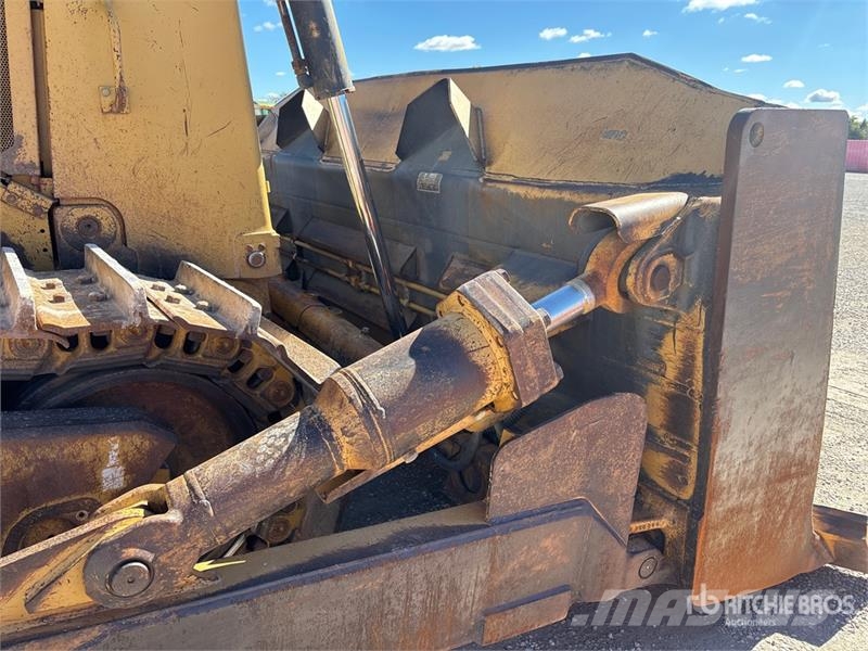 CAT D9R Buldozere pe senile