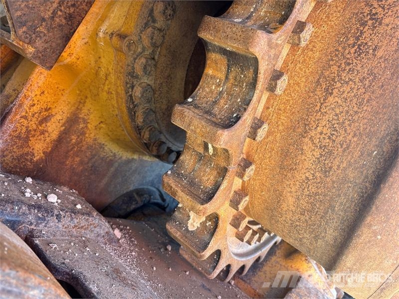 CAT D9R Buldozere pe senile