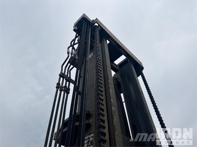CAT DP100 19420 lb Pneumatic Tire Forklift Другие складские механизмы