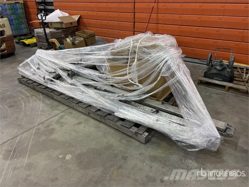 CAT erpillar Paving Skis and Electronics Asfaldimasinate lisatarvikud