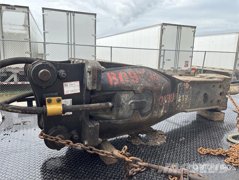 CAT H115ES-315 100 in Hydraulic Breaker Hydrauliske hammere