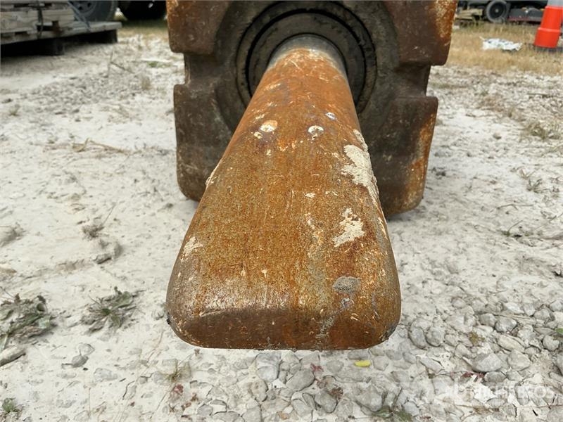 CAT H120ES-317 Q/C Hydraulic Breaker Martelos / Rompedores