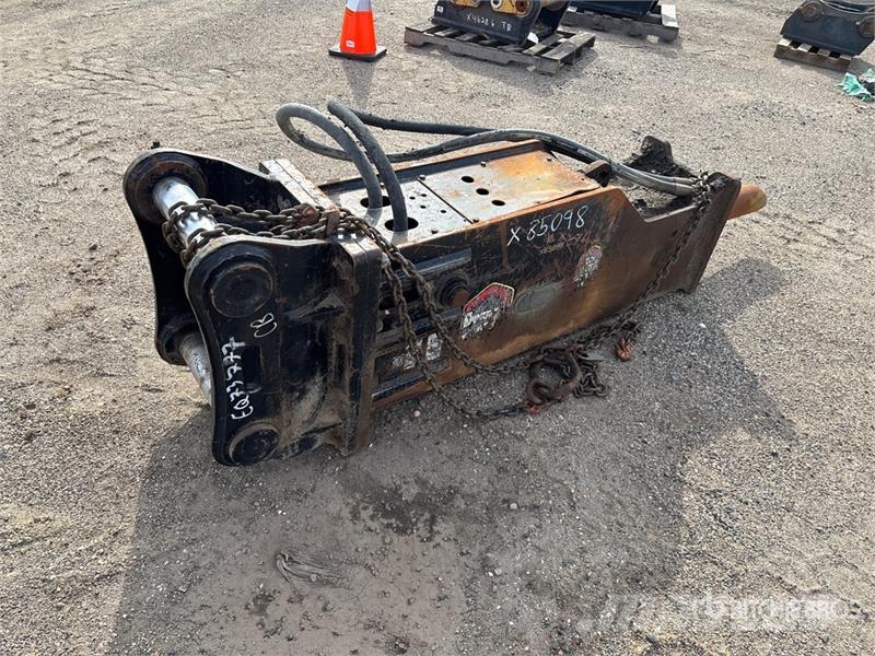 CAT H120GC w/ bracket Hydraulic Breaker Kladiva