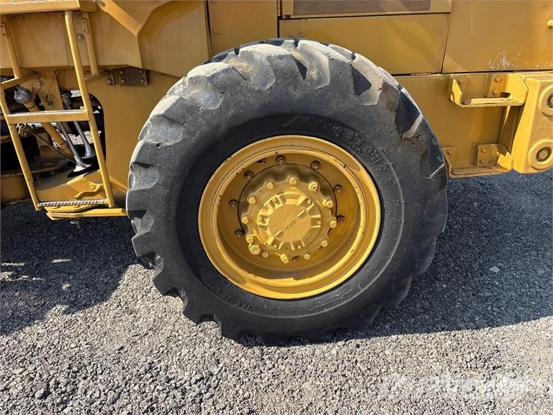 CAT IT28 Wheel Loader Kolesni nakladalci