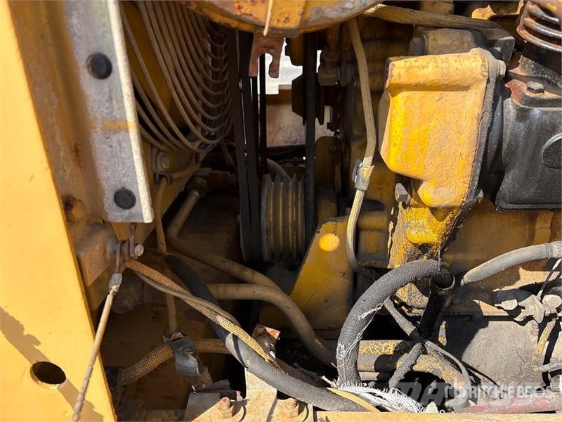 CAT IT28 Wheel Loader Kolesni nakladalci