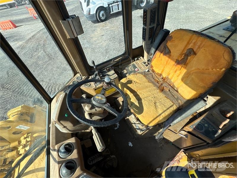 CAT IT28 Wheel Loader Kolesni nakladalci