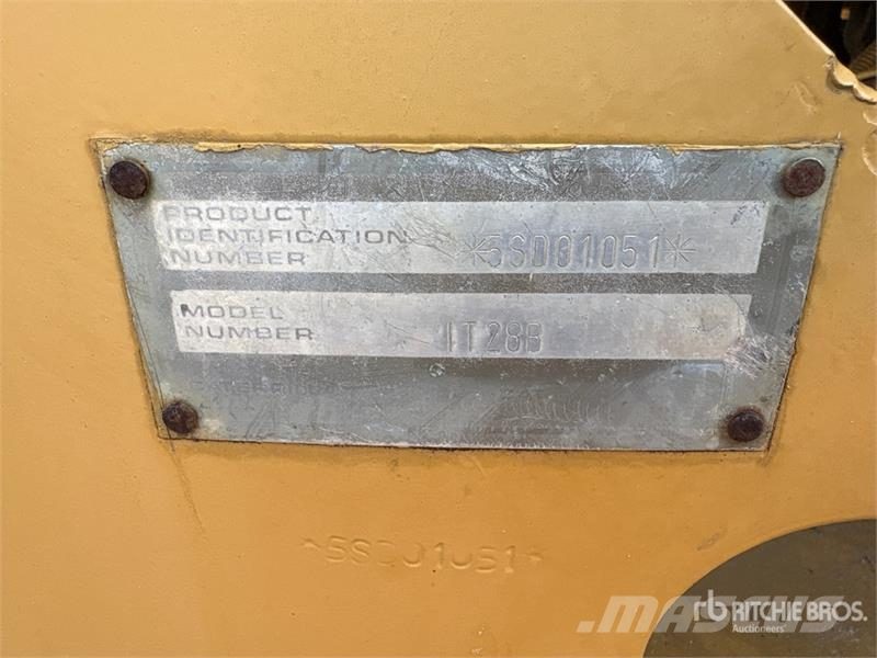 CAT IT28B Wheel Loader Wheel loaders