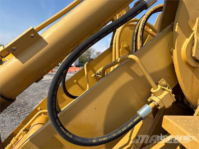 CAT IT28B Wheel Loader Wheel loaders