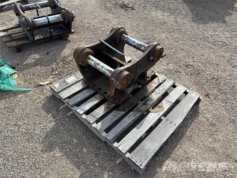 CAT MKCB CB Link Excavator Mounting Bracket 其他