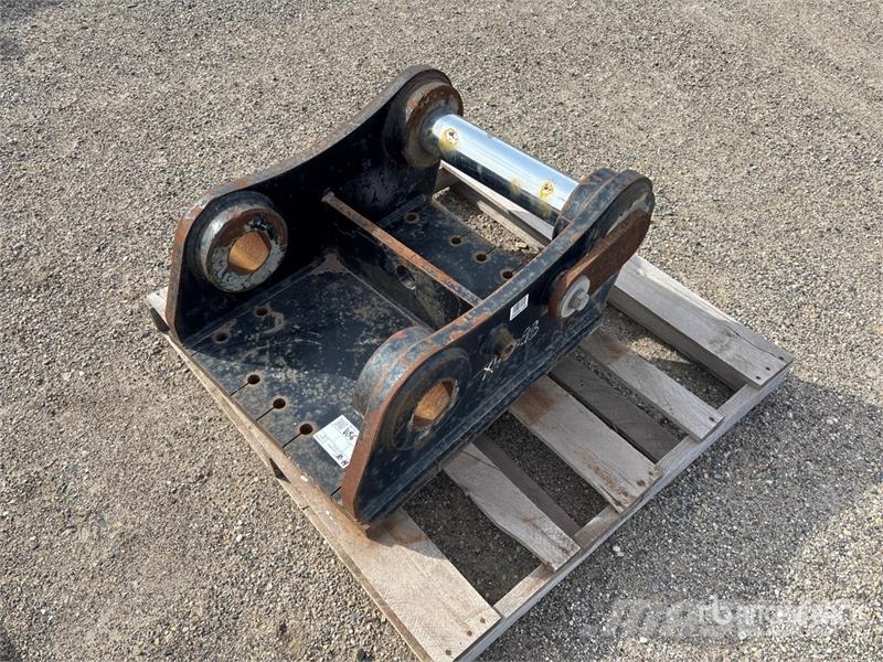 CAT MKTB TB Link Excavator Mounting Bracket Būvniecība- Citi