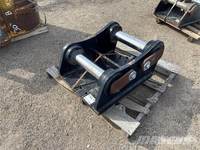 CAT MKTB TB Link Excavator Mounting Bracket 其他