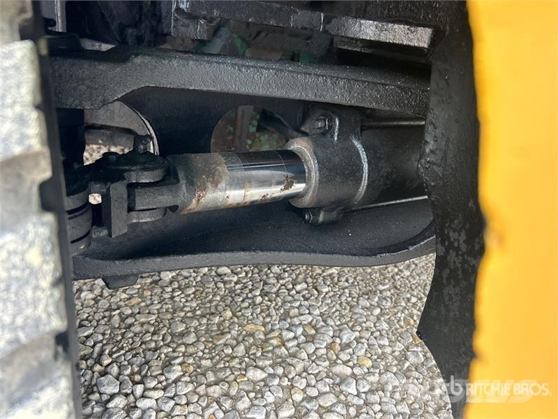 CAT P5000D 4450 lb Pneumatic Tire Forklift 그 외 지게차
