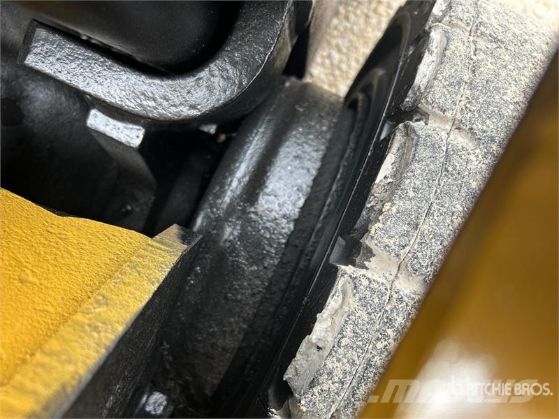 CAT P5000D 4450 lb Pneumatic Tire Forklift 그 외 지게차