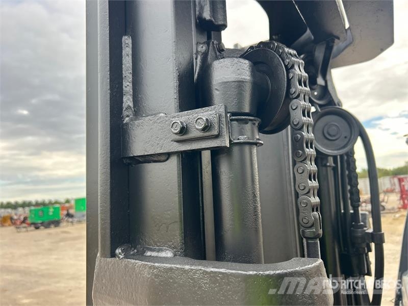 CAT P5000D 4450 lb Pneumatic Tire Forklift 그 외 지게차