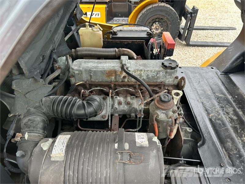 CAT P5000D 4450 lb Pneumatic Tire Forklift 그 외 지게차