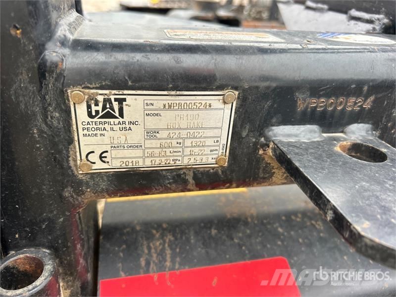 CAT PR190 96 in Skid Steer Power Rake Vändare och luftare