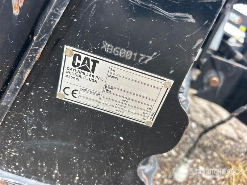 CAT SG16B Skid Steer Stump Grinder Kardánhajtású ekék és Forgó-boronák