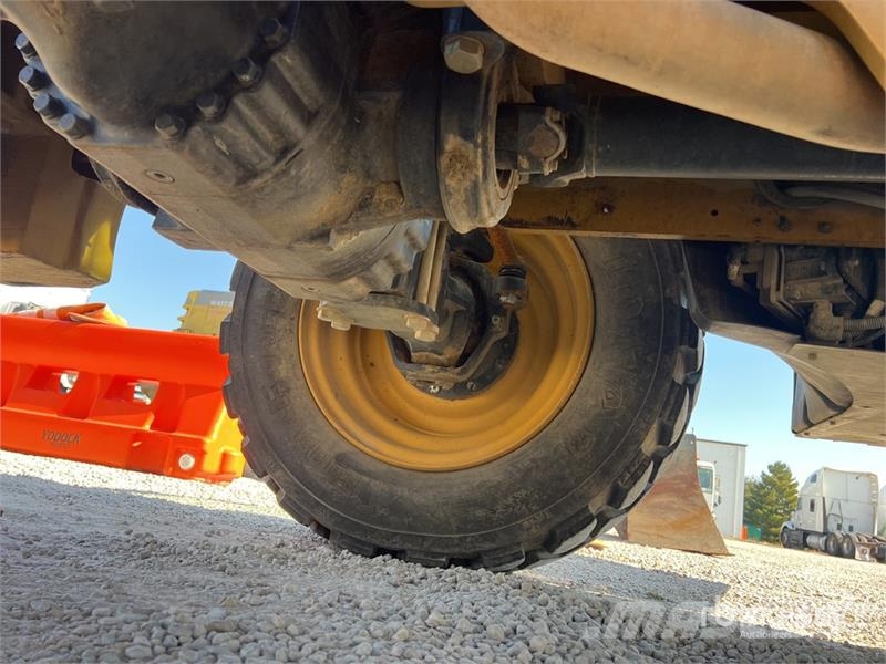 CAT TL1055D Telehandler Teleskopiniai krautuvai