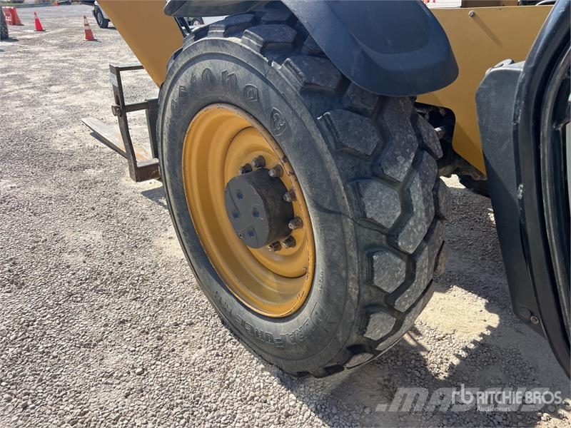 CAT TL1055D Telehandler Teleskopiniai krautuvai